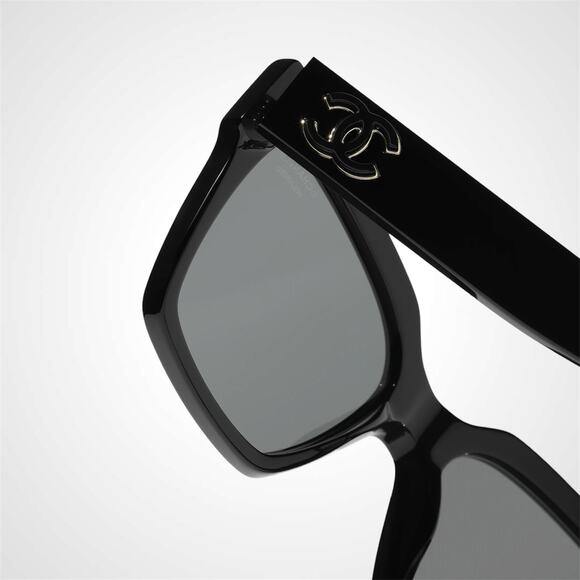 New CHANEL Sunglasses Black Butterfly Gold Polarized Gray Lens - Picture 4 of 5